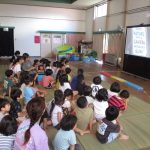 みんなで映画を鑑賞中👀♪