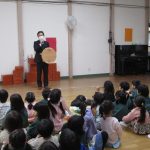 柏崎信用金庫の誕生１００周年の記念にテーブルプレゼントをいただきました。