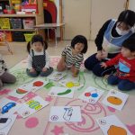 かるた遊び😄たくさんとるぞ～！！