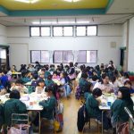 会食🍔給食のメニューは、らいおん組さんのリクエストメニューでした。みんなで食べる給食はおいしかったね♪