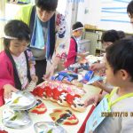 おめん屋さんには素敵なお面がいっぱい！