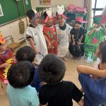 小さいクラスのお友だちにお化けを紹介したよ♪