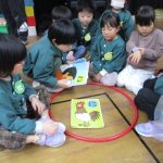 1枚、2枚、3枚・・・たくさんとれたかな??ドキドキするね❤