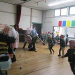 ～ぞう組、らいおん組～　大きな声で「おには～そと！！」「ふくは～うち！」